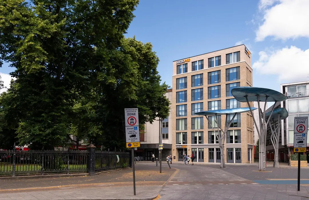 Yotelpad London Stratford, Select By Hilton-1